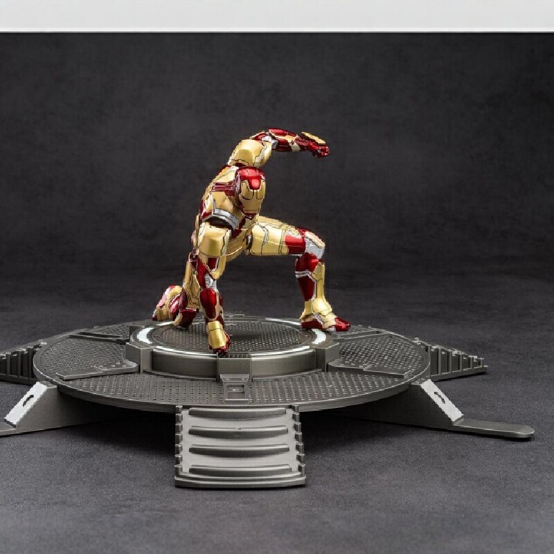 Action Figure Stand - Коллекционная фигурка Железного Человека MK31 от